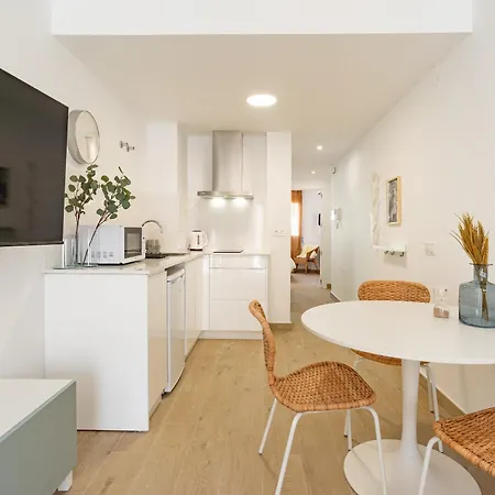 Apartment Lh 1c *